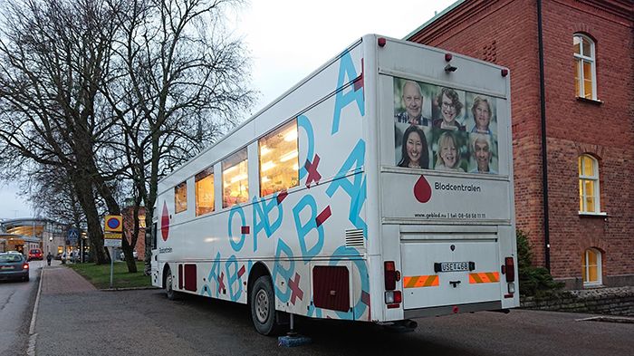 Framöver kommer Norrtälje sjukhus att bli ett ordinarie stopp för blodbussen.
