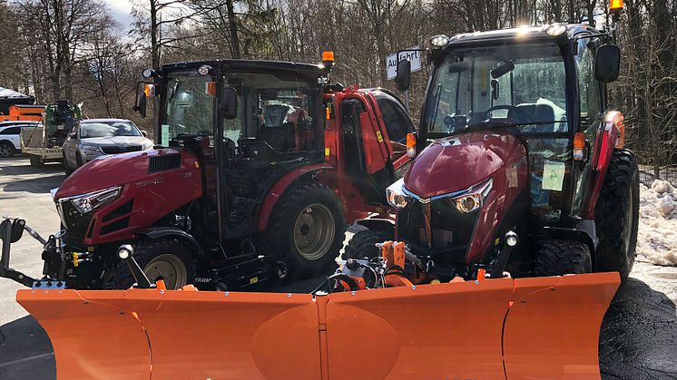 Yanmar’s tractors show off their winter service abilities.