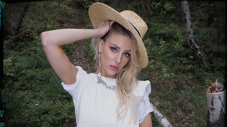 Sophia Somajo släpper nya singeln ”Poison”