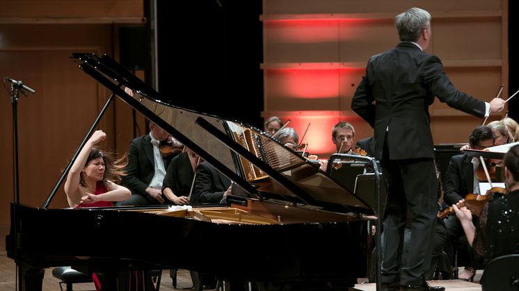 Edvard Grieg Internasjonale Pianokonkurranse arrangeres i Bergen fra 26. august–3. september. Bildet er fra konkurransen i 2016 og finalist Zhenni Li (foto: Dag Fosse).