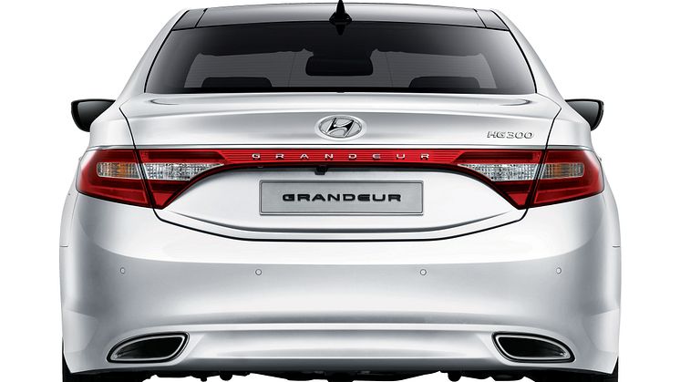 Hyundai Grandeur (bak)