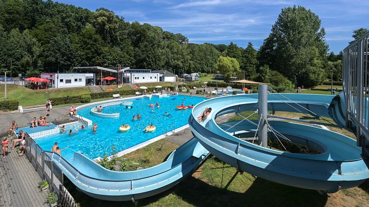 Der Stadtrat von Colditz hat jüngst der Veolia Wasser Bädergesellschaft mbH den Zuschlag für die Betriebsführung des Waldbades Colditz erteilt. Der Betrieb des Waldbades ist damit für die nächsten Jahre gesichert. 