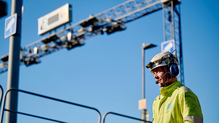 Installationsarbetet ska genomföras på skattefri tid, en logistisk utmaning för ONE Nordic som utför arbetet. Foto: Charlotte Strömwall