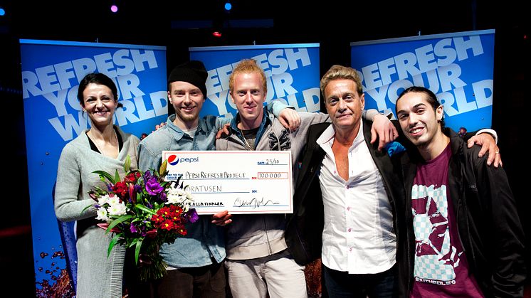Dansskildring på film vann 100 000 kronor - Björn Ranelid och Mario Amigo valde Lucas och Patrik i Pepsi Refresh