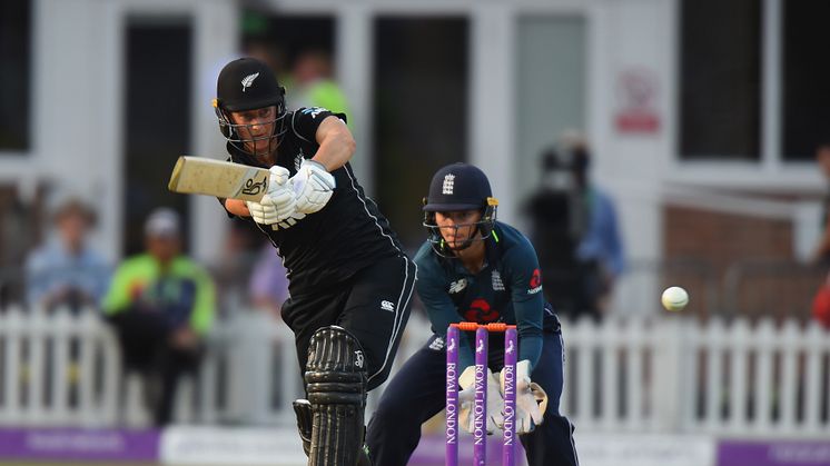 Sophie Devine on her way to 100. Photo: Getty Images