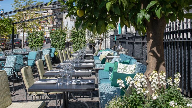 Grand Hôtel Opens the Terrace for the Season with a Brand-New Concept