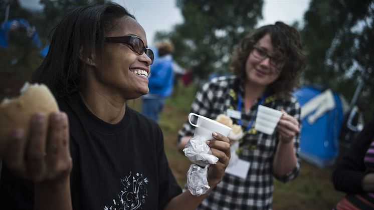 Kvinnor är redo att leda i Sverige och Burundi