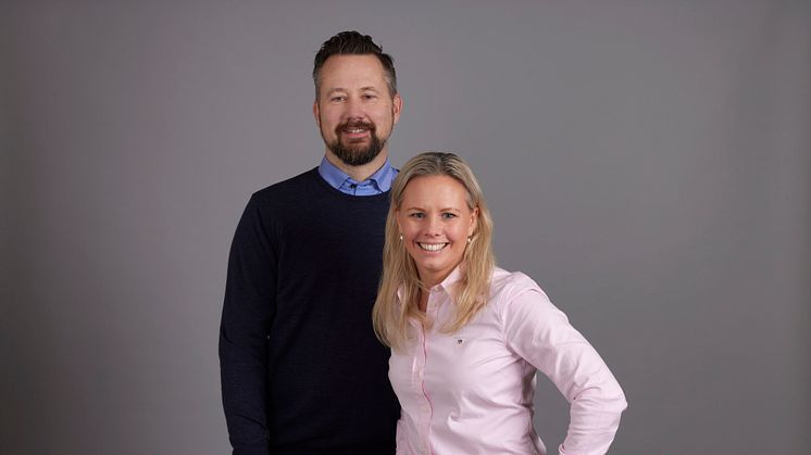 CEO Stian Martinsen og Trainors nye Country Manager i Sverige, Sara Zetterberg.