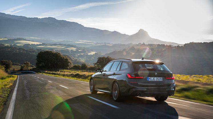 BMW:ltä uusi dynaaminen 3-sarjan Touring 