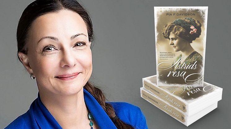 Pia Davidson intervjuas i samband med sin nya bok ”Astrids resa”.