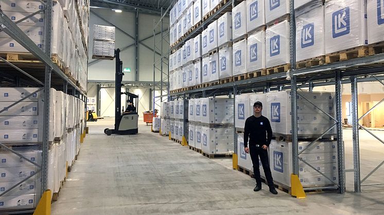 Mikael Laakso, lagerchef på LK:s nya logistikcenter i Ulricehamn.