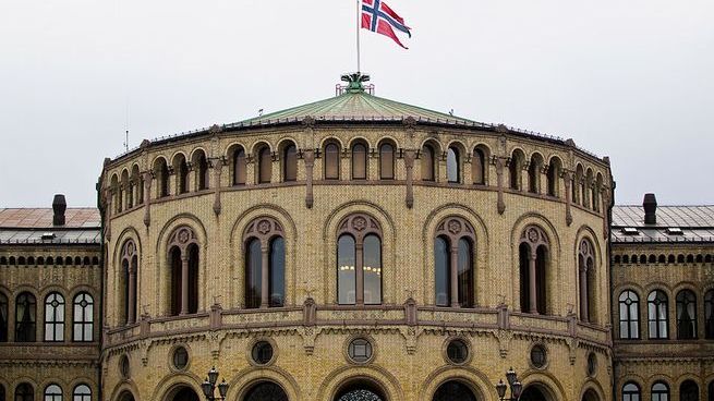 Tyst minut i Nordstan för Norge