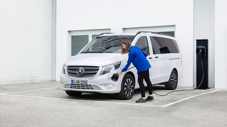 Mercedes-Benz har alla sina eldrivna transportbilar för omgående leverans i Sverige,