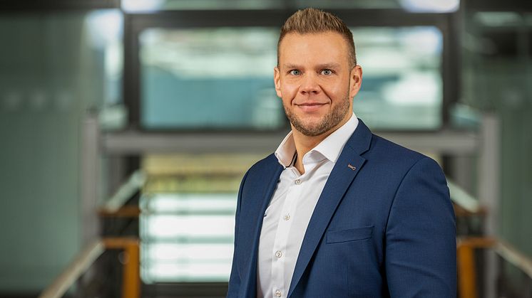 Tobias Neumann übernimmt die operative Vertriebsleitung der xSuite Group für den deutschsprachigen Raum. Foto: xSuite Group