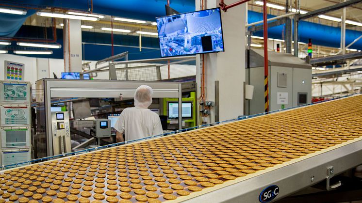 Automatizovaná výroba sušenek a oplatek v opavské továrně společnosti Mondelez