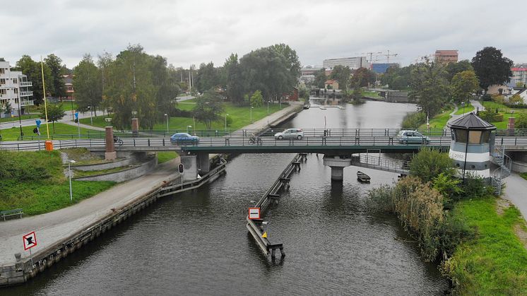 Skebäcksbron breddas för att öka trafiksäkerheten