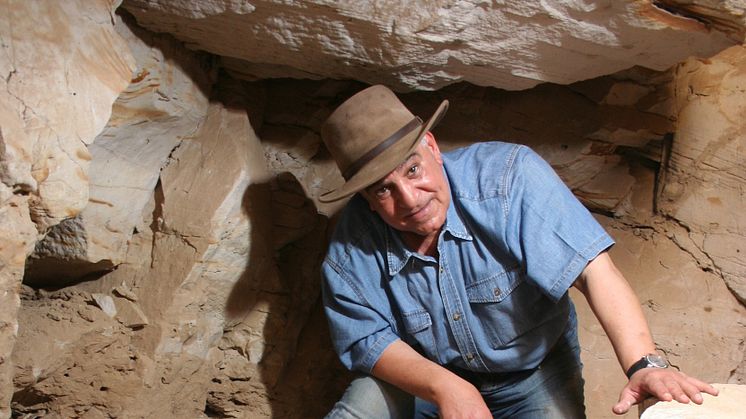 Dr Zahi Hawass har lett utgrävningar i Giza, Konungarnas dal mfl