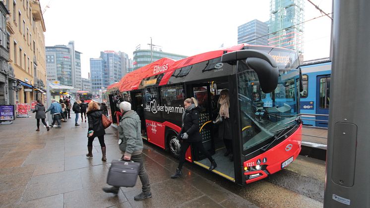 I rapporten «Utslippsfri kollektivtransport i Oslo og Akershus» er det gjort beregninger for å finne egnet tidspunkt for overgang til utslippsfri teknologi på de ulike transportmidlene. 