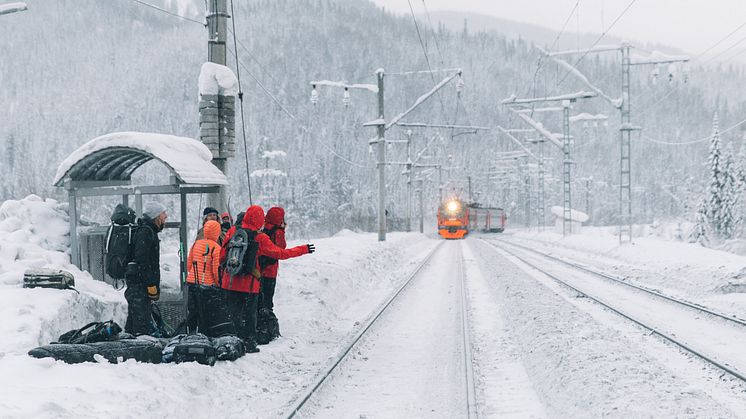 12 000 KM—a climate-conscious journey in search of deep powder and an adventure of a lifetime