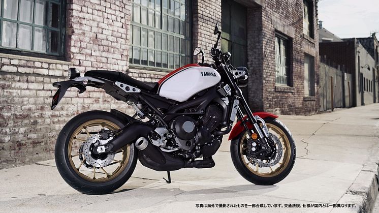 「XSR900 ABS」ホワイト