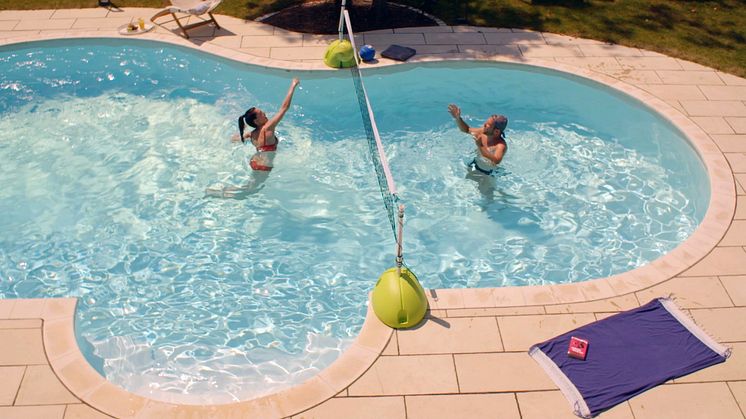 Pool mit Salzwasser statt Chlor? Salzwasserpool von Desjoyaux