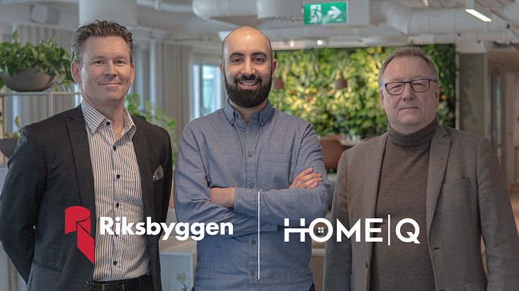 Från vänster: Per Karmteg CIO/CDO på Riksbyggen, Hedi Kurda,vd och grundare av HomeQ och Eric Stuart, chef för Riksbyggens affärsområde Fastighetsförvaltning