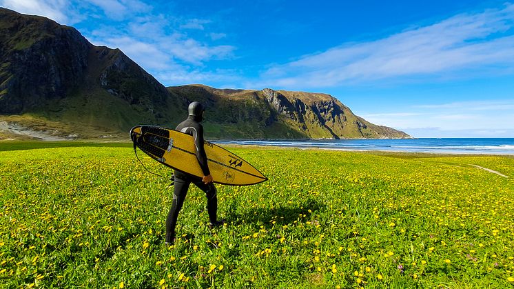 Filmprosjekt om iskald nordisk surfing sammen med Samsung