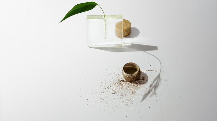 Sulapac has created packaging for water-based cosmetics that biodegrades without leaving permanent microplastics behind. This has never been done before.