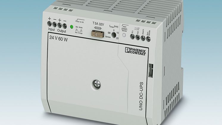 Compact UPS with integrated power storage
