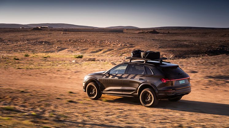 Inspireret af ørkenrally: Audi Q8 e-tron edition Dakar