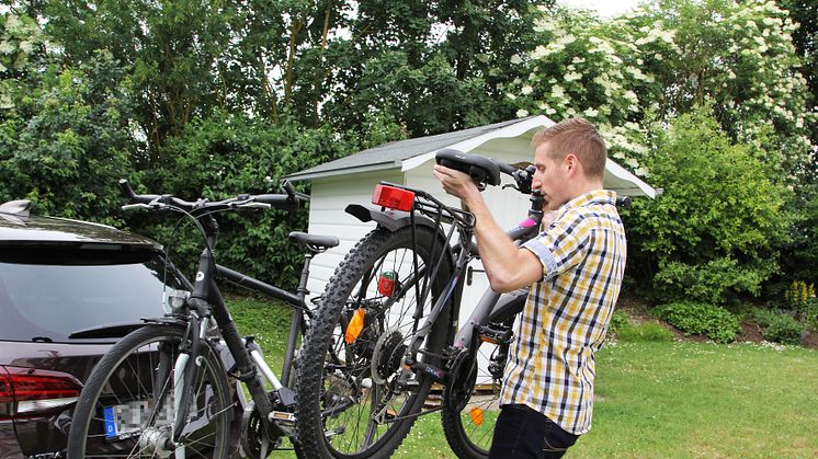 Für den Fahrradtransport sind Dachträger und Systeme für die Anhängerkupplung am weitesten verbreitet.  Foto: ARCD