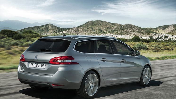 Nya Peugeot 308 SportWagon – ren körglädje i rymlig kombi