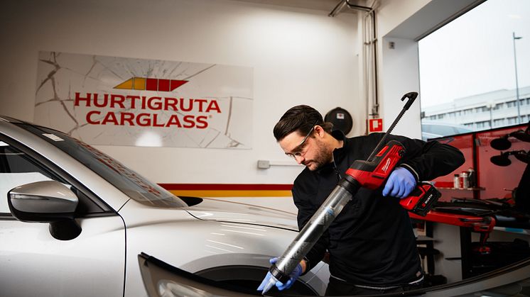 Hurtigruta Carglass® ekspanderer