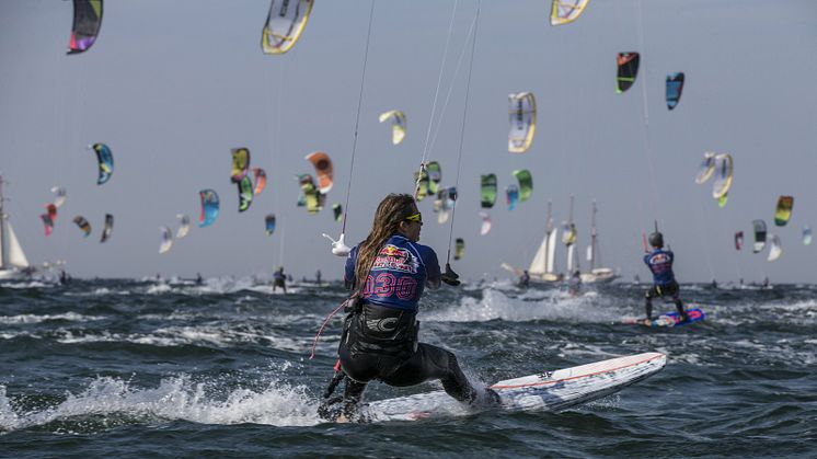 Maraton för kitesurfare avgörs på Öresund
