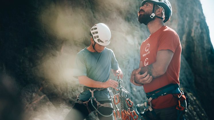 CLIMBING Thibault and Petros at Archaia kai monterna sector, Manikia, Greece-5 © 2021-PETZL DISTRIBUTION-Jeremy Bernard_1311_22_HD_AL