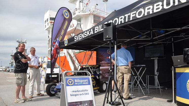 Bilsportens monter i Visby hamn