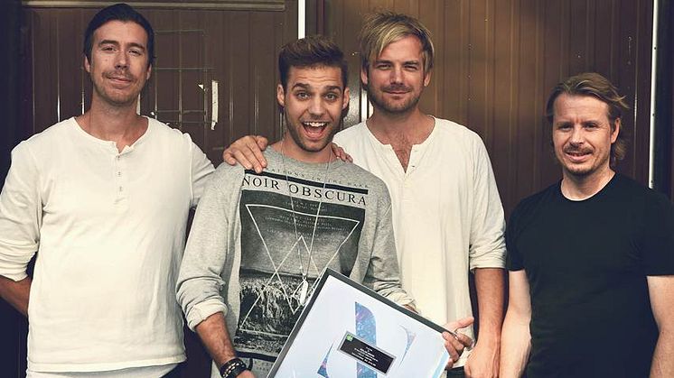 Platina för Niello
