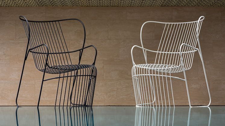 Kaskad fåtöljer, design Björn Dahlström. Visas under Milano Design Week 2019.
