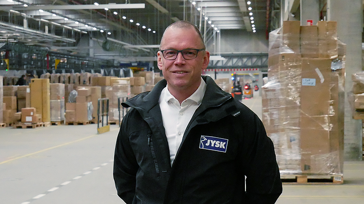 Henrik Madsen kommer til JYSK med godt 25 års erfaring med logistik. 