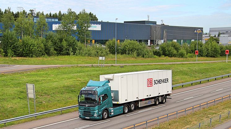 Schenker tester Volvo FM Electric 6x2, Globetrotter