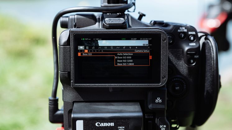 Canon EOS C80_Lifestyle_Base_ISO_screen_624778.jpg