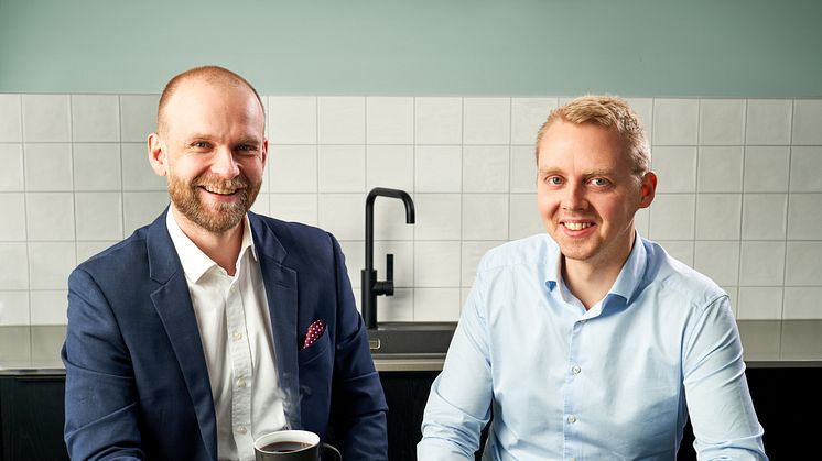 Sigmund Hagehaugen, CFO i Solibo t.v. Magnus Babsvik Daglig leder t.h.