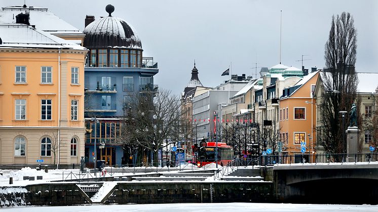 Låt oss hjälpas åt att göra Karlstads centrum tryggt och trivsamt under jullovet.