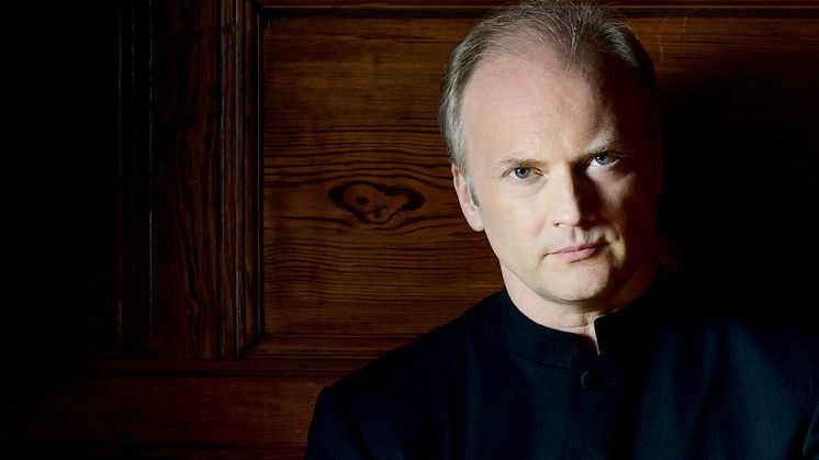 Gianandrea Noseda is joining Janine Jansen and The Royal Stockholm Philharmonic Orchestra for the Nobel Prize Concert 2016. Photo: Sussie Ahlburg.