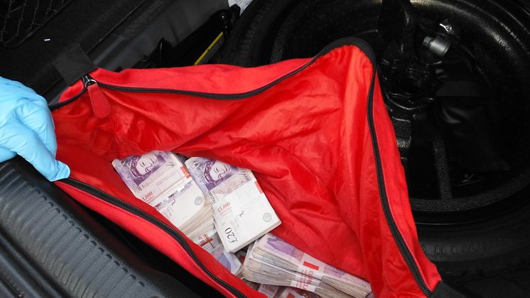 cash seized from £26m money laundering gang 2