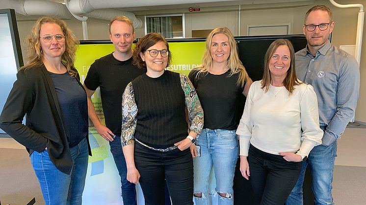 Representanter från industriföretag och Vuxenutbildningen i Piteå.                Foto: Kia Svensson