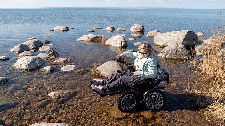 Pressinbjudan: Karlstads kommun först i landet med terrängsrullstolar