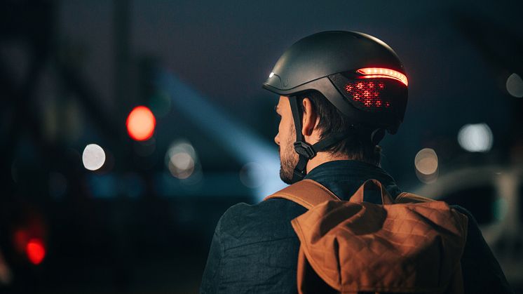 RLVNT signs agreement with Unit 1 and launches the ultimate safety helmet for urban riders