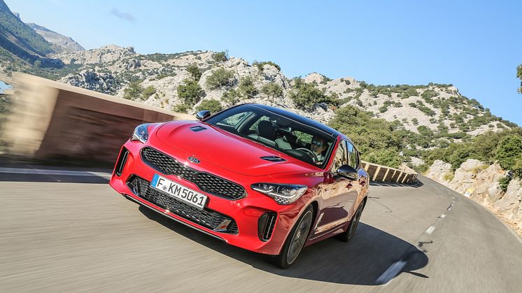 Kia Stinger_141