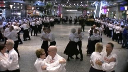 500 dansare intar Nordstan när Nordstadssvängen fyller 25 den 27 februari